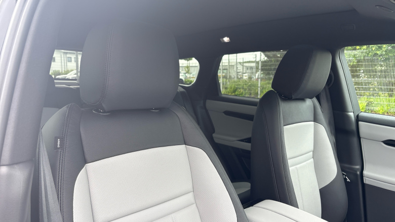 Land Rover Range Rover Evoque 1.5 P270e Edition 5dr Auto Hatchback